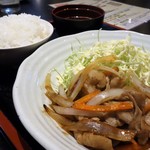 博多焼鳥 中洲本陣 - 生姜焼定食