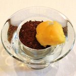 ラ・リューン - メニューB 1575円 の牛蒡パウダーのさつまいも添え