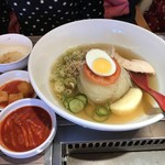 さんか亭 - 【2017年01月】盛岡冷麺ランチ＠800円提供時、辛味は別盛。