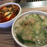 さんか亭 - 【2017年01月】赤・白ダブルランチの赤と白、イイ感じのコントラストです。