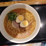 Resutoran Shirokujichuu - 北海道味噌ラーメン大盛り６２６円+１０８円。