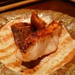 神楽坂 石かわ - 甘鯛と椎茸のタレ焼き