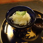 坐忘林 - じゃがいもともずくの酢物、加減酢