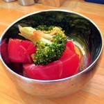 スパイス ラボ ブースト - トマトとブロッコリー