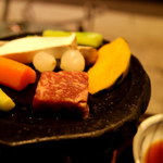 本家伴久 - とちぎ和牛石焼き