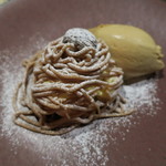 デザート：特製モンブラン 紅茶アイス添え2