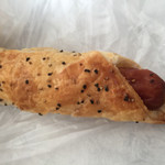 ブーランジェリー・ゼロサンゴ - 2017年3月上旬 パイウインナー ¥130だったかな。