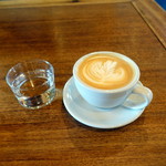 Nem Coffee&Espresso - カフェラテ550円