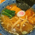 横濱 くじら軒 - 排骨麺