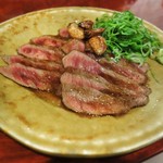 手打蕎麦 とし庵 - 和牛サーロインをたたき風に　　