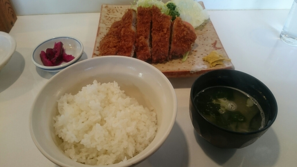 とん吉 name=