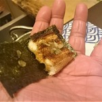 鮓 きずな - 焼物　明石産 焼穴子 海苔で