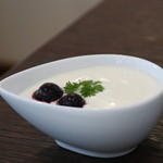 プチホテル・フットルース - ヨーグルト