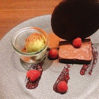 ワカヌイ グリル ダイニング バー 東京 - 