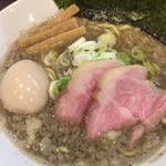 麺屋りゅう - 背脂煮干しそば + 味玉（アップ）