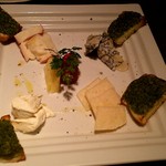 イタリア食堂　ポコポコペペ - チーズ盛り合わせ