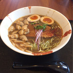 らーめん仙代 - 燻製あさり醤油 850円