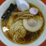 健楽 - ラーメン　税込４８０円