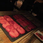 六本木焼肉　Kintan - まずはタンが登場！