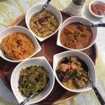 森のレストラン ラッキーガーデン - 菜の花のカレーも！