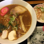 日替わりランチ・海老みそラーメンとおにぎり