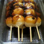 伊勢屋 - 5本単位で包んでくれます。