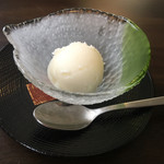 味処 佐とう - 食後のデザート・甘酒のジェラート♡