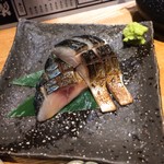 魚河岸酒場 FUKU浜金 - 〆さば半身の半身(炙り)
