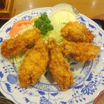 すゞ家 - かきフライ定食(アップ)