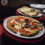 SALVATORE CUOMO & BAR - ピザのゾーン