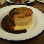 Jacob's Coffee House - チキンとエシャロットのパイ