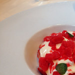 フレンチ サクラ - デザート
      (かなり頂いてから撮っていないことに気付きました)