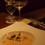 カルシファーズ・グリル アラ トスカーナ - "パスタ（10種類からチョイス）：トスカーナ特産ポルチーニ茸のクリーム
タリアテッレ（生パスタ）"