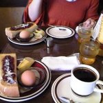 マンハッタン珈琲店 - 小倉トーストのモーニング