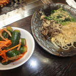 六甲園 - ナムル＆オイキムチ