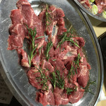 焼肉 はせ川 - 生ラム肉