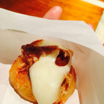 レオーネ - カチョカバロチーズ焼