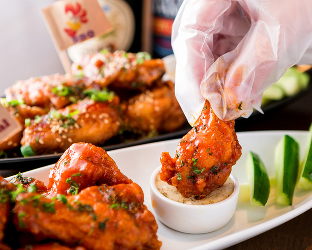 料理メニュー 麻布バッファロー ウイングス （AZABU Buffalo Wings ） 乃木坂/アメリカ料理 [食べログ]