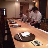 霞庭 まつばら - カウンター席