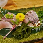 ビストロ割烹 YAOYA - 鰆炙り（対馬）