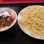 丸長 - つけ麺チャーシュー入り。