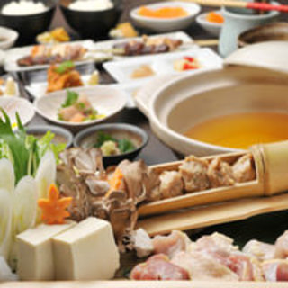 あべやおすすめ9品を堪能できる鶏鍋コース 秋田比内地鶏生産責任者の店 本家あべや 秋田店 秋田 焼鳥 食べログ
