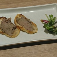 銀座　神籬 - 鶏レバーのクロスティーニ