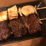 センポコ(100円)、牛サガリ(220円)