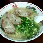 Shuu Chan Ramen - 大盛ラーメン(680円)