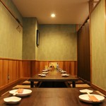 餃子酒場トラハチ