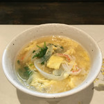 ふじや - 蟹と新玉ねぎの卵とじ