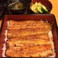 つきじ宮川本廛 - うな重（ロ）/きも吸