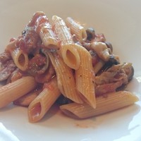 The Kitchen Salvatore Cuomo NAGOYA - 鶏モモ肉と旬の茸のラグーペンネ
