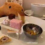 クッチーナ クラモチ - 最後に出てきた宝石のような小菓子♪